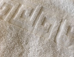 Полотенце махровое белое - Интернет-магазин текстильных изделий Ивстиль Тек